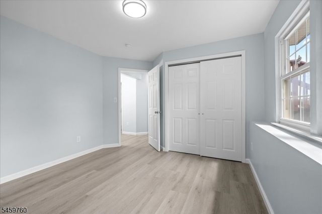 117 Hillside Dr, Hamburg Boro, NJ 07419