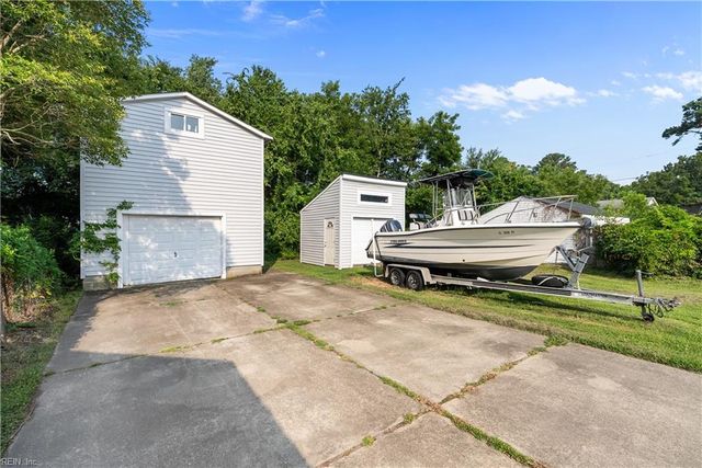 1226 Poquoson AVE, Poquoson, VA 23662