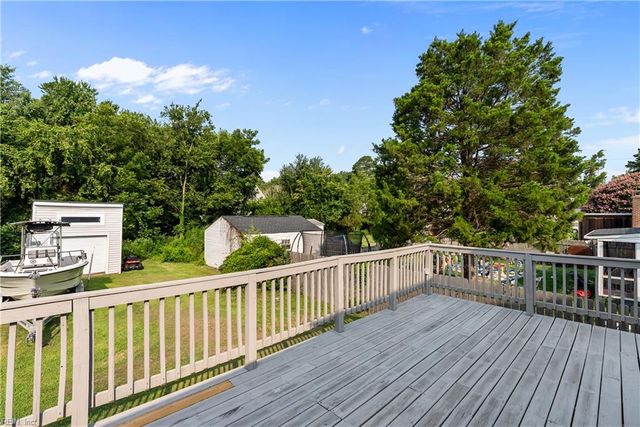 1226 Poquoson AVE, Poquoson, VA 23662