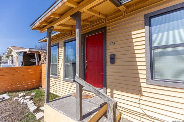 115 Dumoulin, San Antonio, TX 78210