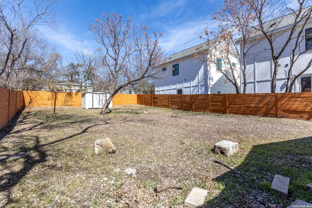 115 Dumoulin, San Antonio, TX 78210