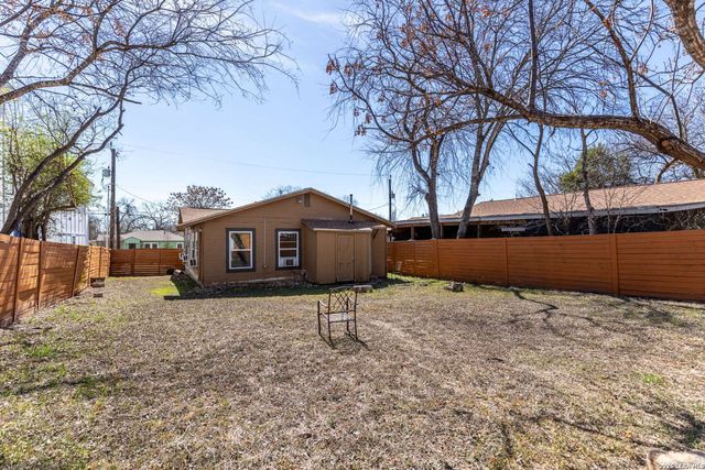 115 Dumoulin, San Antonio, TX 78210