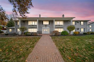 3 Meadowlawn Drive 3, Mentor, OH 44060