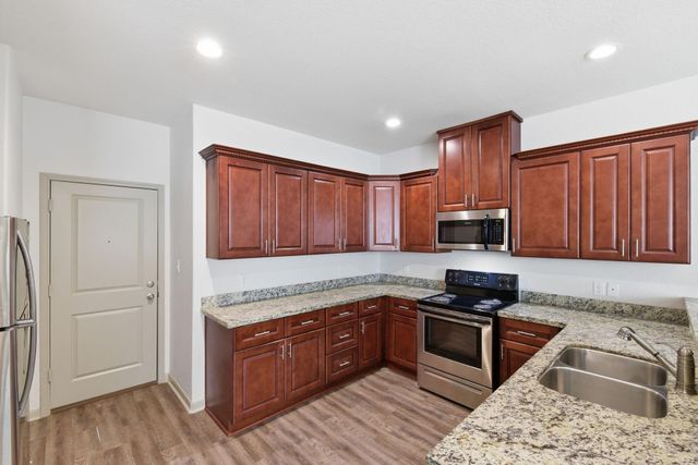 618-626 Magnolia Bend, New Caney, TX 77357