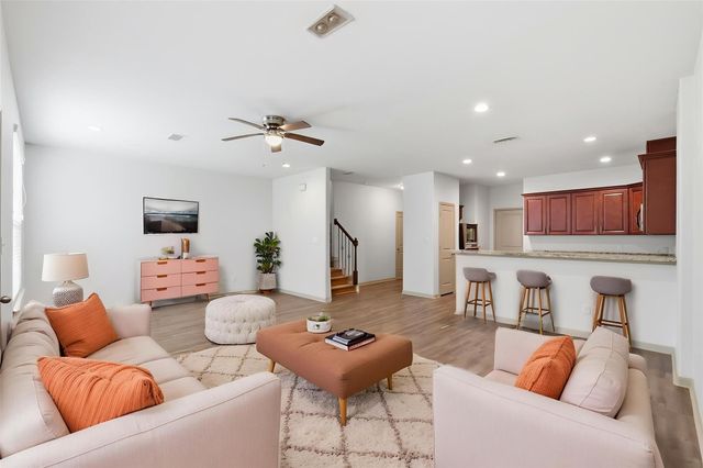 618-626 Magnolia Bend, New Caney, TX 77357