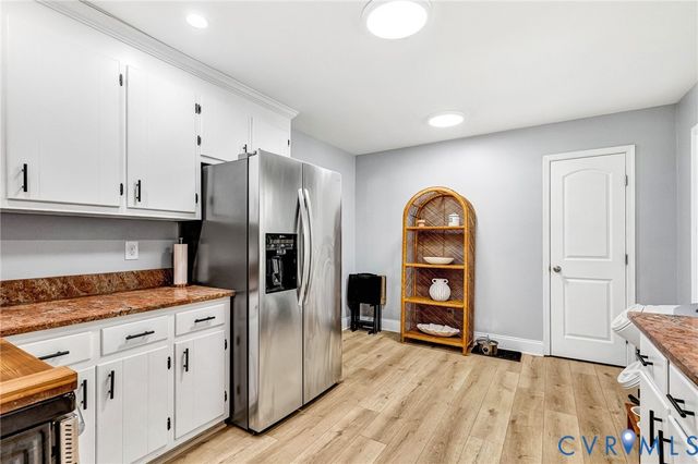 9041 Beach Rd, Chesterfield, VA 23838