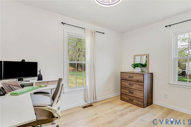 9041 Beach Rd, Chesterfield, VA 23838