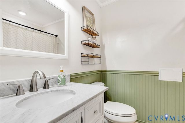 9041 Beach Rd, Chesterfield, VA 23838