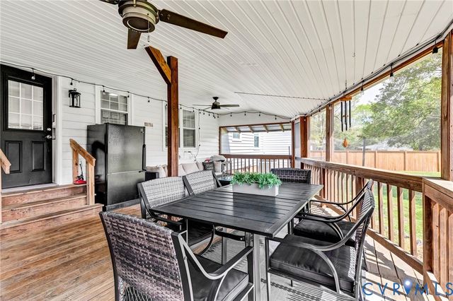 9041 Beach Rd, Chesterfield, VA 23838