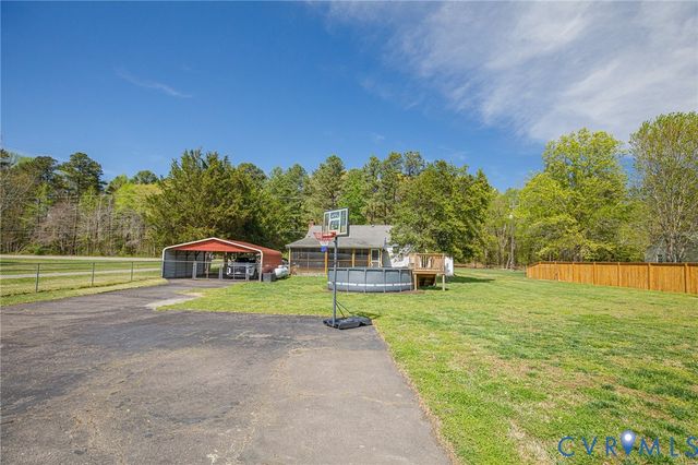 9041 Beach Rd, Chesterfield, VA 23838