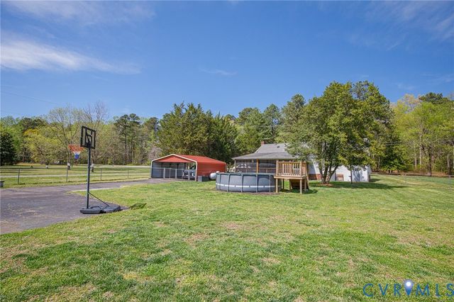 9041 Beach Rd, Chesterfield, VA 23838