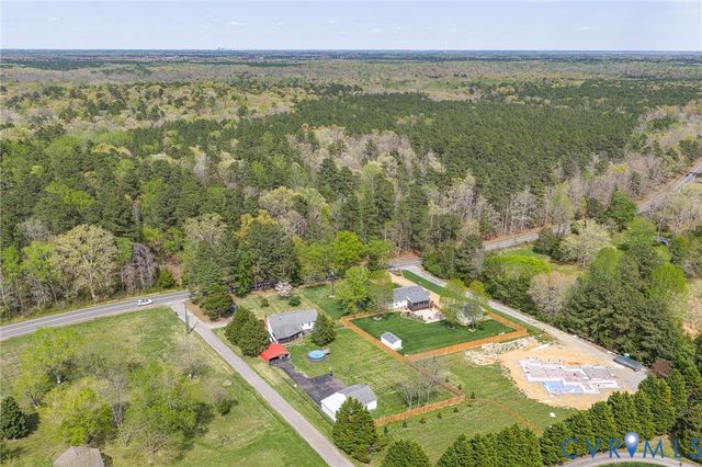 9041 Beach Rd, Chesterfield, VA 23838