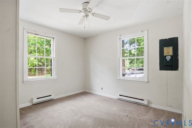 14527 Arwood Rd, Disputanta, VA 23842