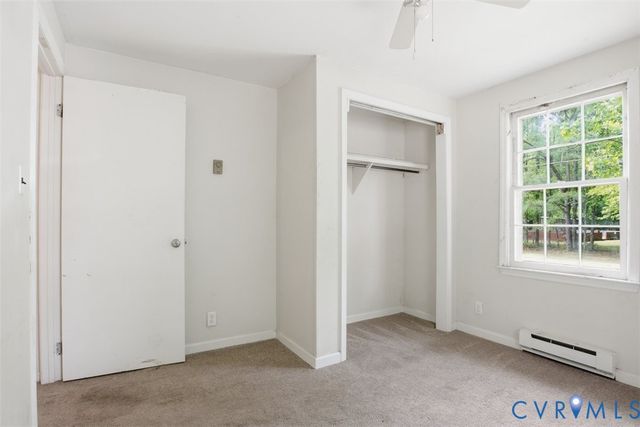 14527 Arwood Rd, Disputanta, VA 23842