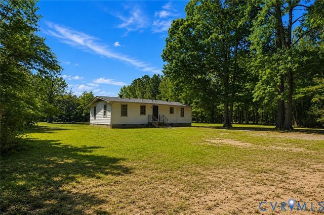 14527 Arwood Rd, Disputanta, VA 23842