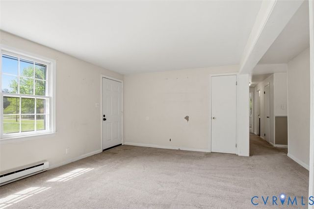 14527 Arwood Rd, Disputanta, VA 23842