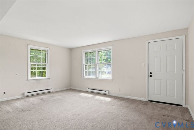 14527 Arwood Rd, Disputanta, VA 23842