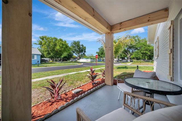 2600 40TH AVENUE N, St Petersburg, FL 33714