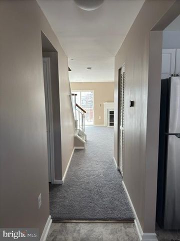 2459 WENTWORTH DR, Crofton, MD 21114