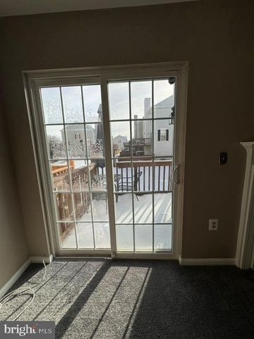 2459 WENTWORTH DR, Crofton, MD 21114