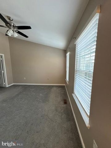 2459 WENTWORTH DR, Crofton, MD 21114