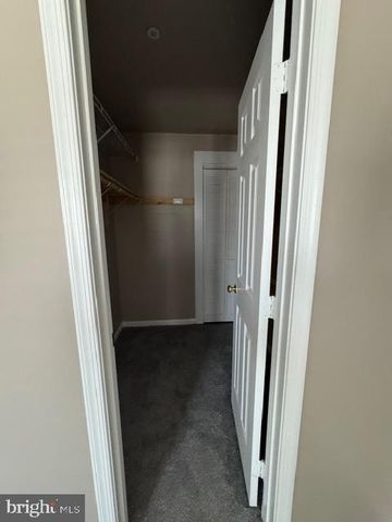 2459 WENTWORTH DR, Crofton, MD 21114