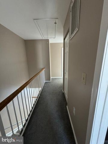 2459 WENTWORTH DR, Crofton, MD 21114