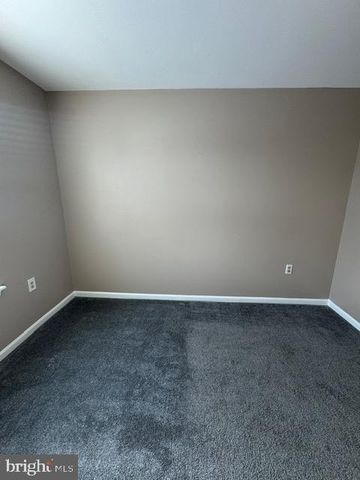 2459 WENTWORTH DR, Crofton, MD 21114