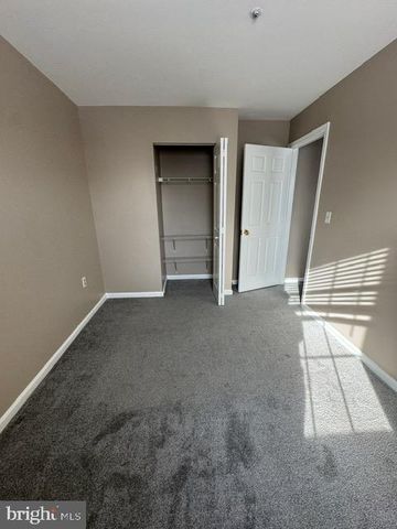 2459 WENTWORTH DR, Crofton, MD 21114