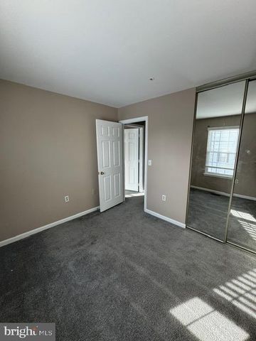 2459 WENTWORTH DR, Crofton, MD 21114