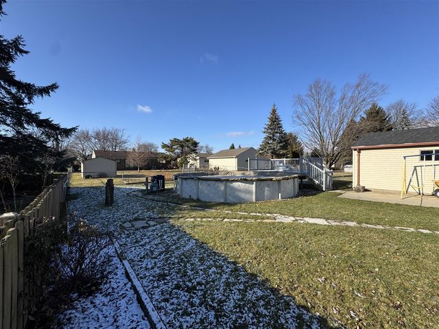 39825 Wolo Court, Clinton Township, MI 48038