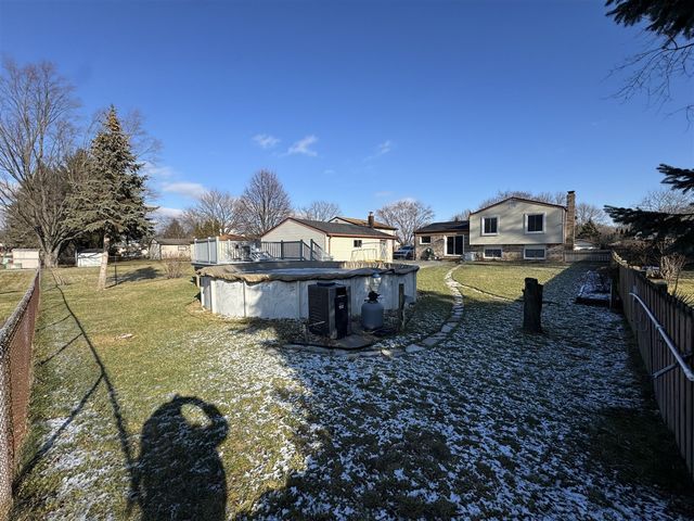 39825 Wolo Court, Clinton Township, MI 48038