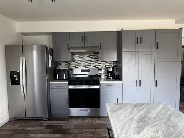 39825 Wolo Court, Clinton Township, MI 48038