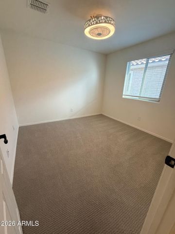 6901 N 88th Drive, Glendale, AZ 85305