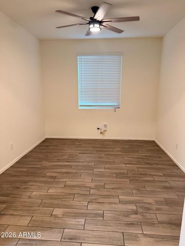 6901 N 88th Drive, Glendale, AZ 85305