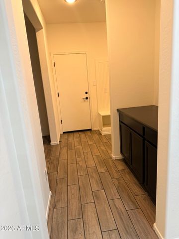 6901 N 88th Drive, Glendale, AZ 85305