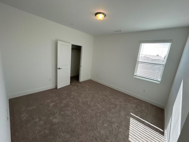 2813 E Corteza Drive, Fresno, CA 93730