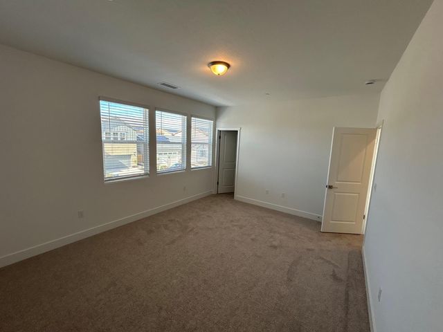 2813 E Corteza Drive, Fresno, CA 93730