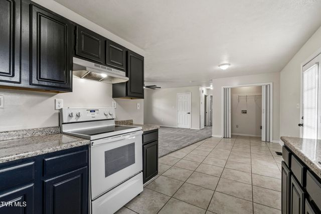 1027 Penny Lane, Morristown, TN 37814