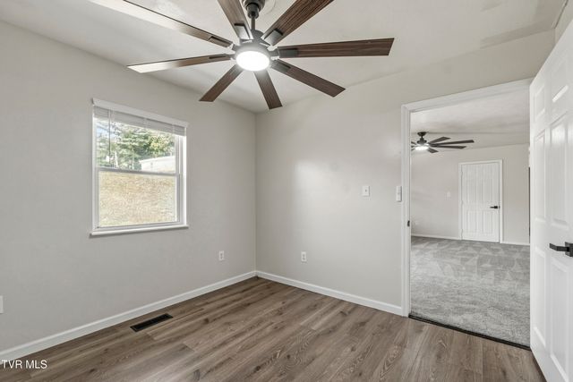 1027 Penny Lane, Morristown, TN 37814