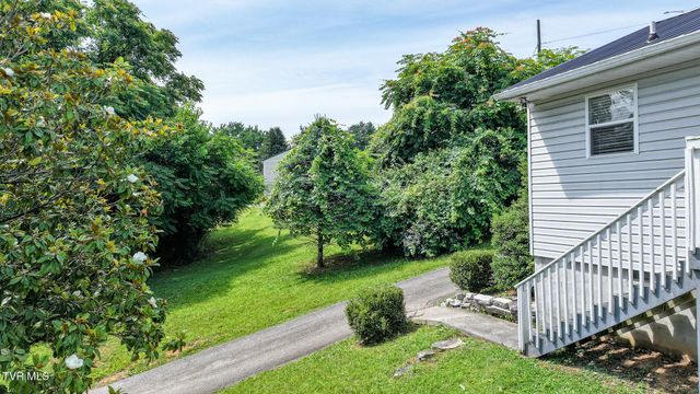 1027 Penny Lane, Morristown, TN 37814