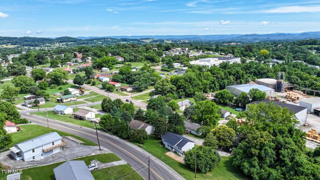 1027 Penny Lane, Morristown, TN 37814