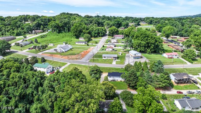 1027 Penny Lane, Morristown, TN 37814
