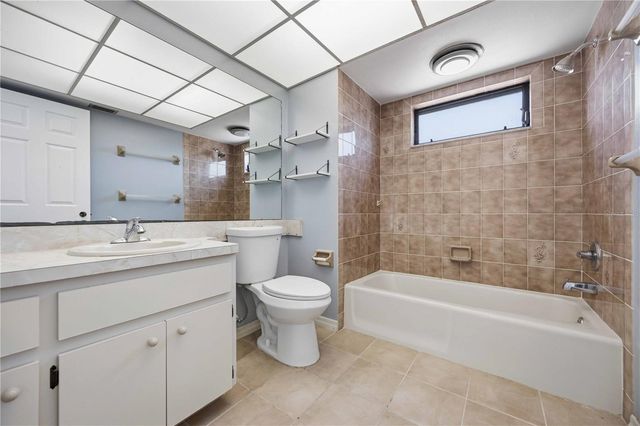 244 MARK TWAIN LANE, Rotonda West, FL 33947