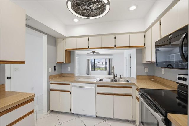 244 MARK TWAIN LANE, Rotonda West, FL 33947