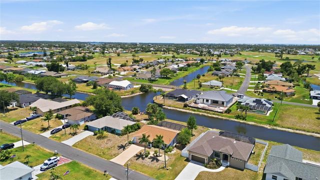 244 MARK TWAIN LANE, Rotonda West, FL 33947