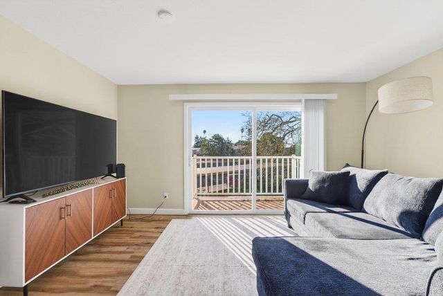 755 14th Avenue 802, Santa Cruz, CA 95062