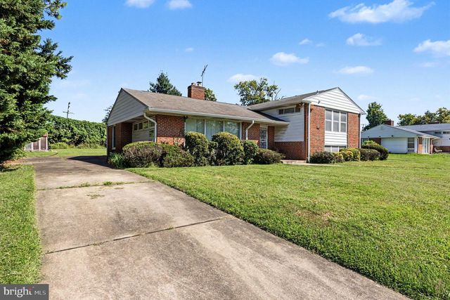 3208 HATTON RD, Baltimore, MD 21208