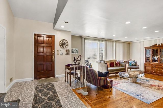 3208 HATTON RD, Baltimore, MD 21208
