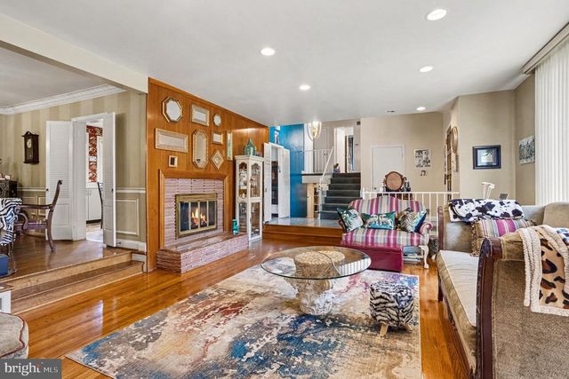 3208 HATTON RD, Baltimore, MD 21208